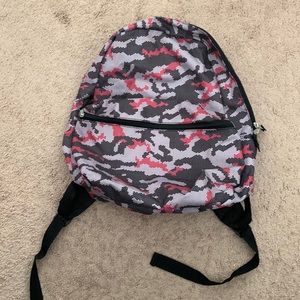 GLOBAL DEGREE Camo Baxkpack